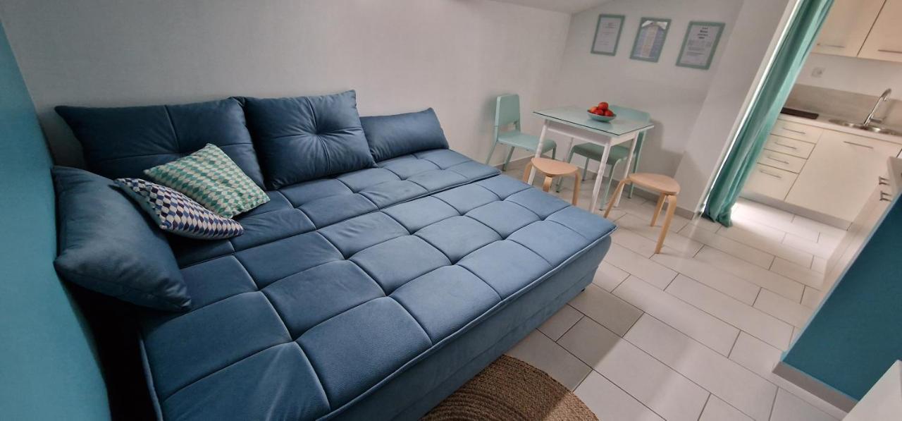 Apartmani ElaDora Biograd na Moru Kültér fotó