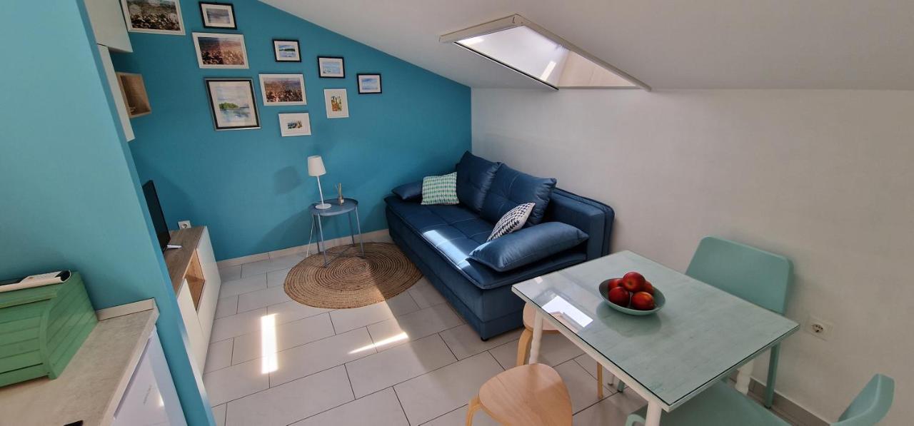 Apartmani ElaDora Biograd na Moru Kültér fotó