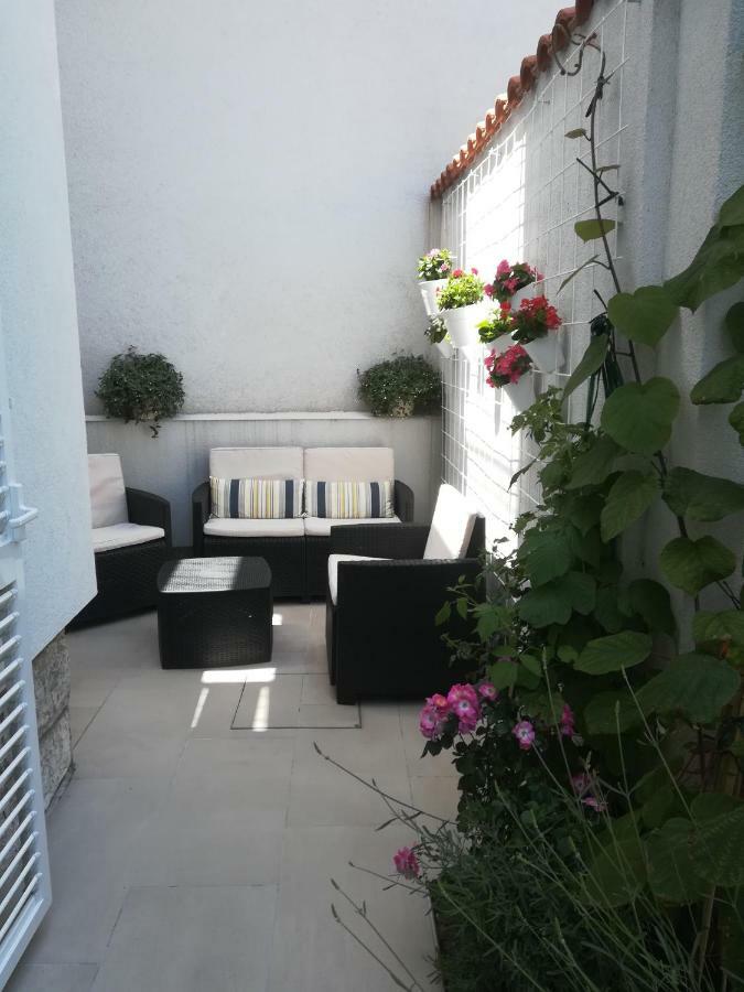 Apartmani ElaDora Biograd na Moru Kültér fotó